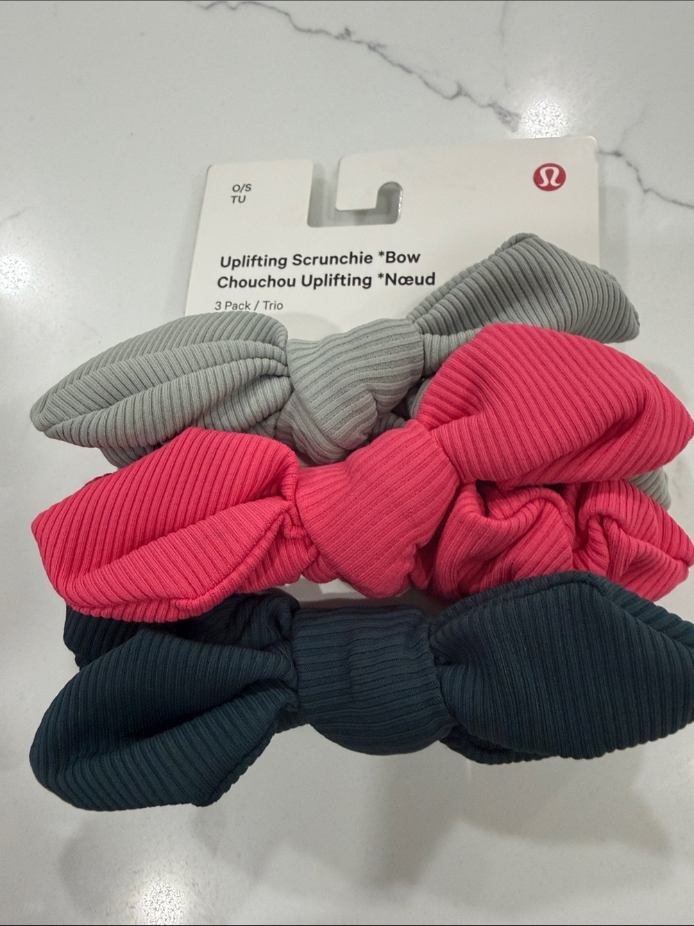 lululemon athletica Uplifting Scrunchie Bow Trio - Gray, Pink, Black